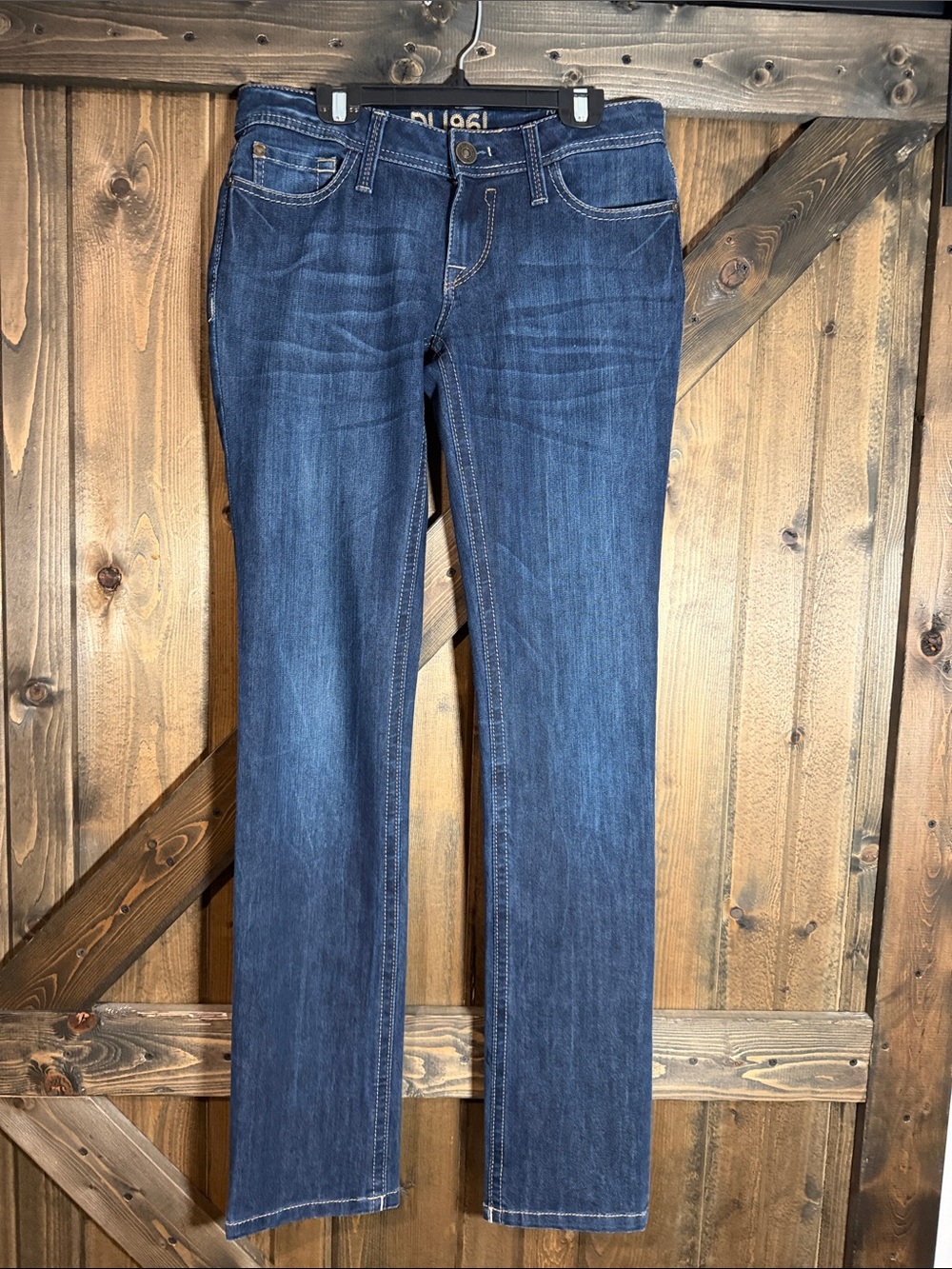 DL1961 KATE Slim Straight Legged 4 Way 360 Stretch Jeans
